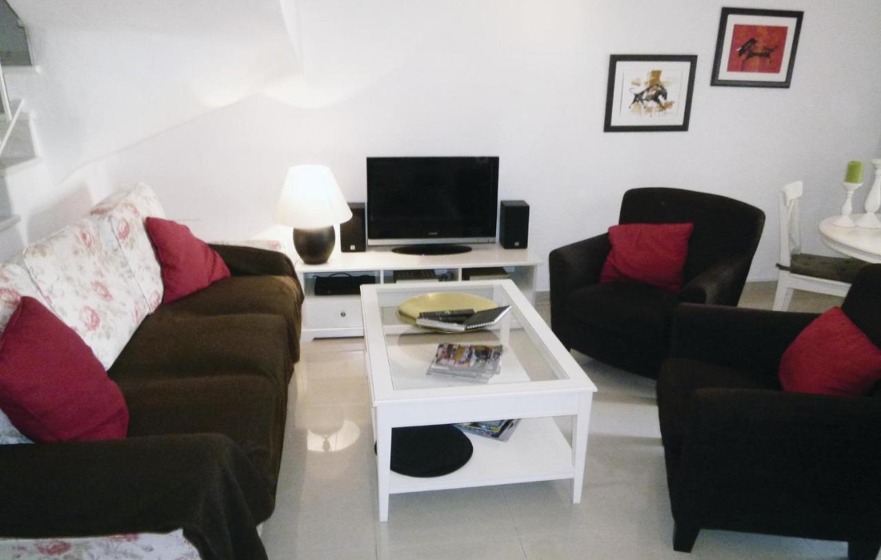 Cozy Home In Nerja With Wifi Exterior foto